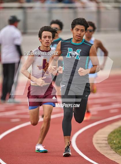 Thumbnail 1 in CCISD Ruben C Jordan Relays (800M) photogallery.