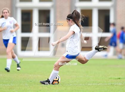 Thumbnail 3 in St. Frederick @ Metairie Park Country Day (LHSAA Quarterfinals Div IV) photogallery.