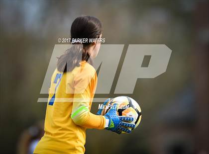 Thumbnail 3 in St. Frederick @ Metairie Park Country Day (LHSAA Quarterfinals Div IV) photogallery.