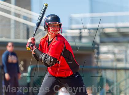 Thumbnail 3 in Madison vs. Stevens (NISD Softball Tournament) photogallery.