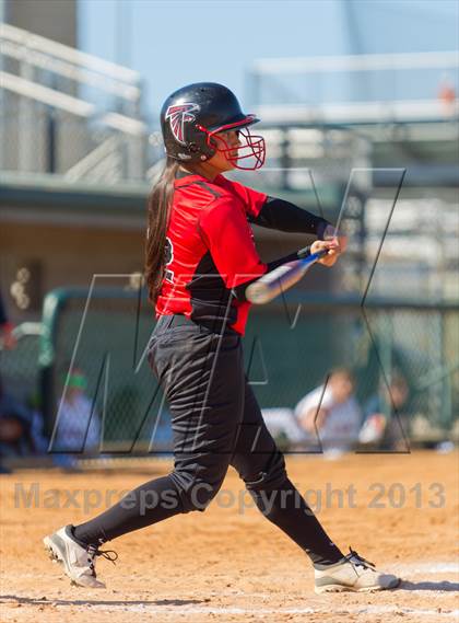 Thumbnail 1 in Madison vs. Stevens (NISD Softball Tournament) photogallery.