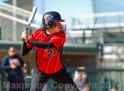 Thumbnail 2 in Madison vs. Stevens (NISD Softball Tournament) photogallery.