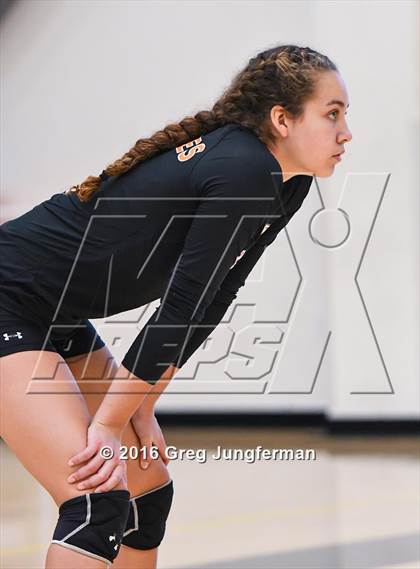 Thumbnail 1 in Casa Grande vs. California School for the Deaf (Nor-Cal Invitational) photogallery.