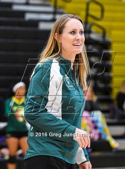 Thumbnail 2 in Casa Grande vs. California School for the Deaf (Nor-Cal Invitational) photogallery.