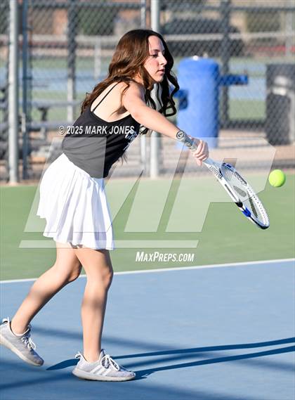 Thumbnail 1 in Northwest Christian (Team Scrimmage) photogallery.