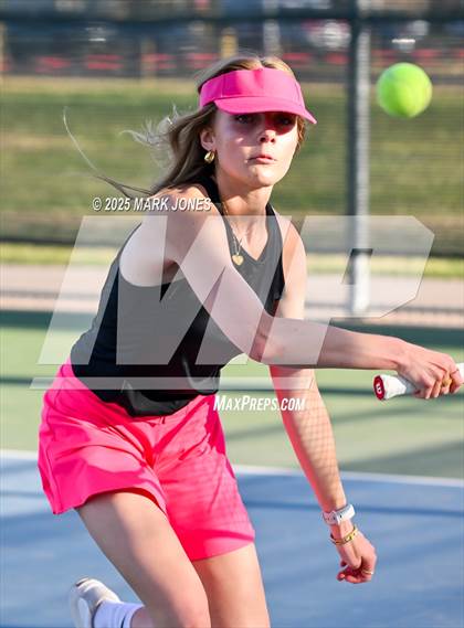 Thumbnail 3 in Northwest Christian (Team Scrimmage) photogallery.
