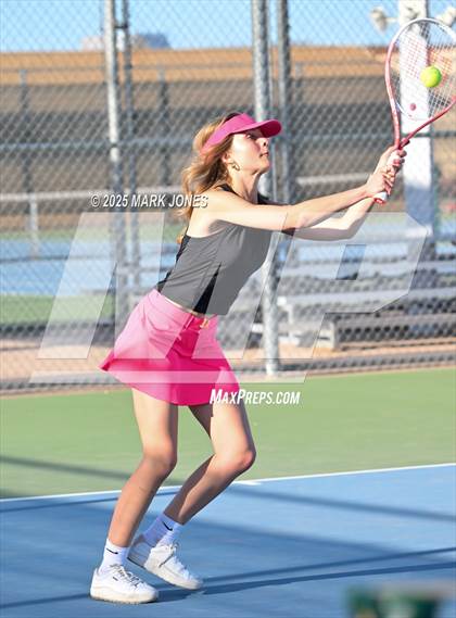 Thumbnail 2 in Northwest Christian (Team Scrimmage) photogallery.