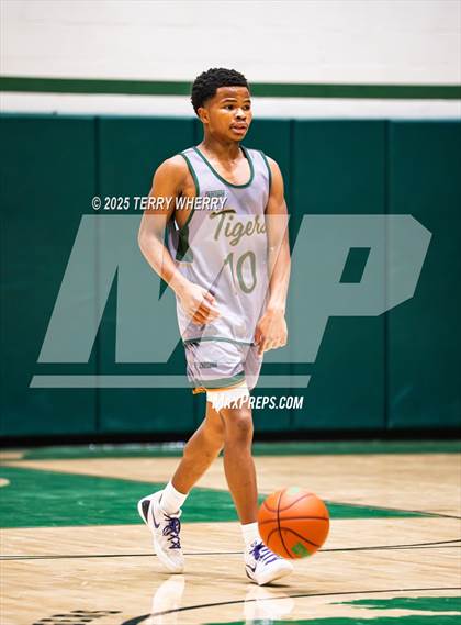 Thumbnail 1 in Berne-Knox-Westerlo @ Bishop Timon-St. Jude photogallery.