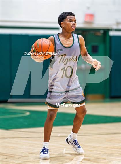 Thumbnail 1 in Berne-Knox-Westerlo @ Bishop Timon-St. Jude photogallery.