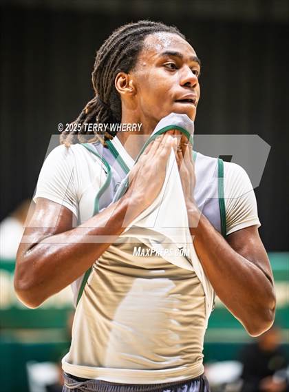 Thumbnail 2 in Berne-Knox-Westerlo @ Bishop Timon-St. Jude photogallery.