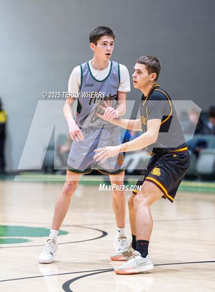 Thumbnail 2 in Berne-Knox-Westerlo @ Bishop Timon-St. Jude photogallery.