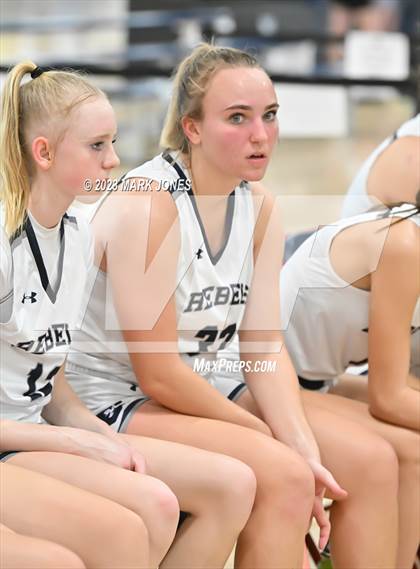 Thumbnail 1 in Columbine vs. Bishop Alemany (Nike Tournament of Champions) photogallery.