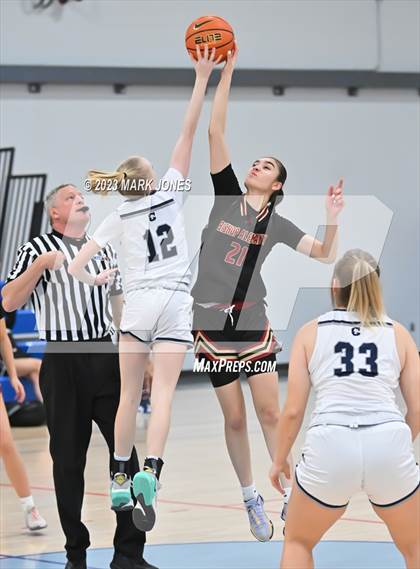 Thumbnail 1 in Columbine vs. Bishop Alemany (Nike Tournament of Champions) photogallery.