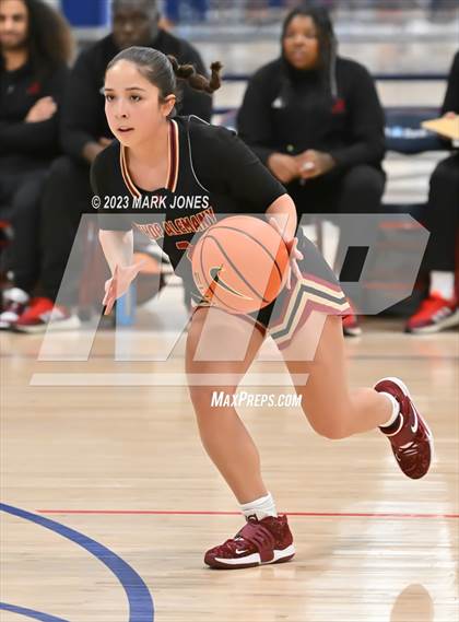 Thumbnail 3 in Columbine vs. Bishop Alemany (Nike Tournament of Champions) photogallery.