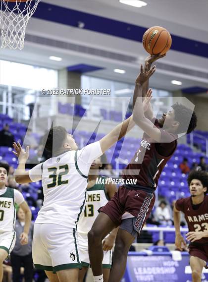 Thumbnail 3 in Marshall @ Holmes photogallery.