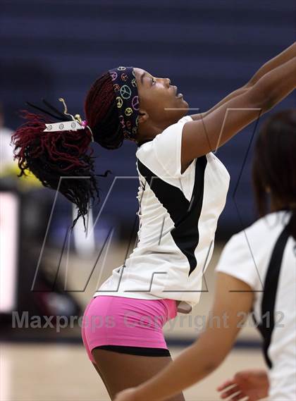Thumbnail 1 in Lathrop vs. Sonora photogallery.