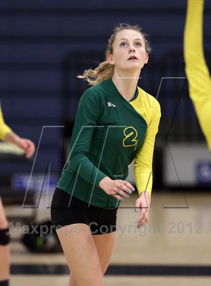 Thumbnail 2 in Lathrop vs. Sonora photogallery.