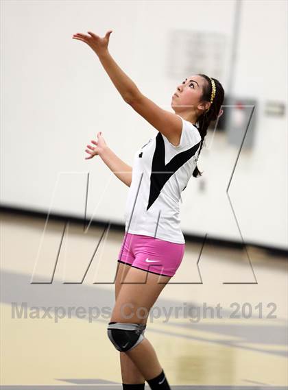 Thumbnail 1 in Lathrop vs. Sonora photogallery.