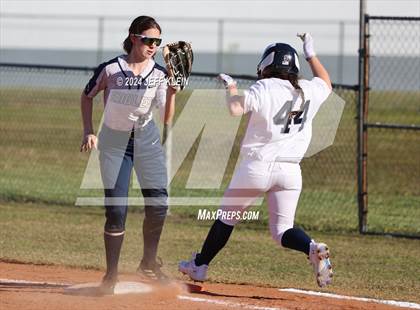 Thumbnail 3 in Gulliver Prep @ Calvary Christian Academy photogallery.