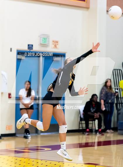 Thumbnail 3 in Ventura @ Oxnard photogallery.