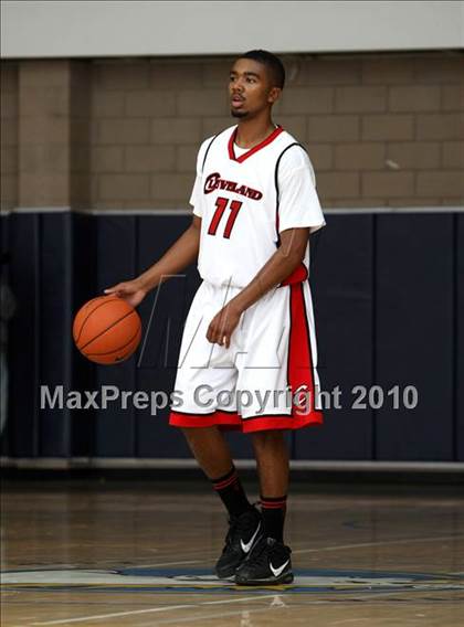 Thumbnail 2 in Durango vs. Cleveland (Johnnie Cochran Classic) photogallery.