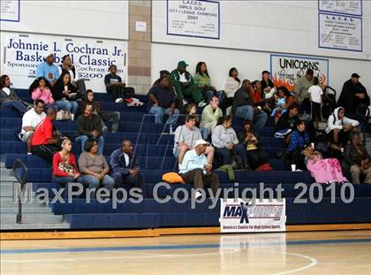 Thumbnail 1 in Durango vs. Cleveland (Johnnie Cochran Classic) photogallery.