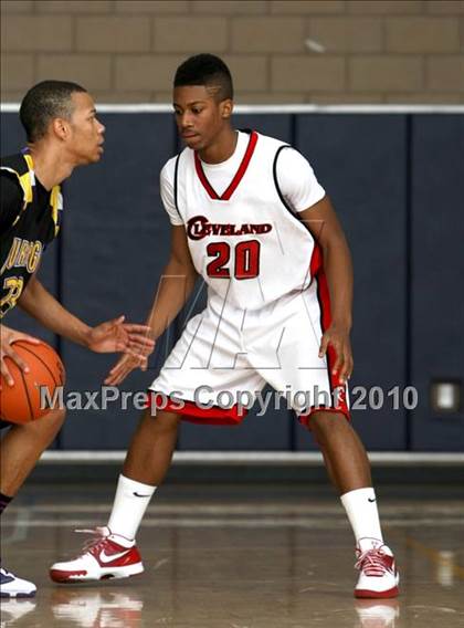 Thumbnail 2 in Durango vs. Cleveland (Johnnie Cochran Classic) photogallery.