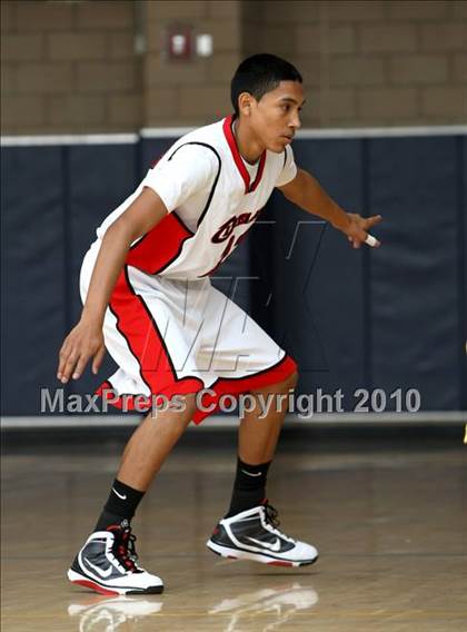 Thumbnail 3 in Durango vs. Cleveland (Johnnie Cochran Classic) photogallery.