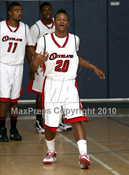 Thumbnail 1 in Durango vs. Cleveland (Johnnie Cochran Classic) photogallery.
