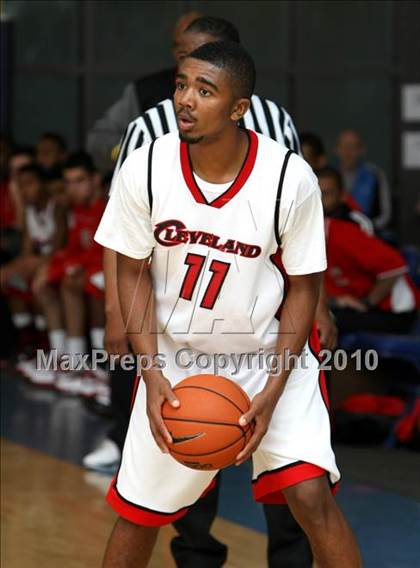Thumbnail 2 in Durango vs. Cleveland (Johnnie Cochran Classic) photogallery.