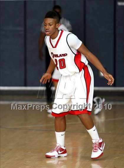 Thumbnail 2 in Durango vs. Cleveland (Johnnie Cochran Classic) photogallery.