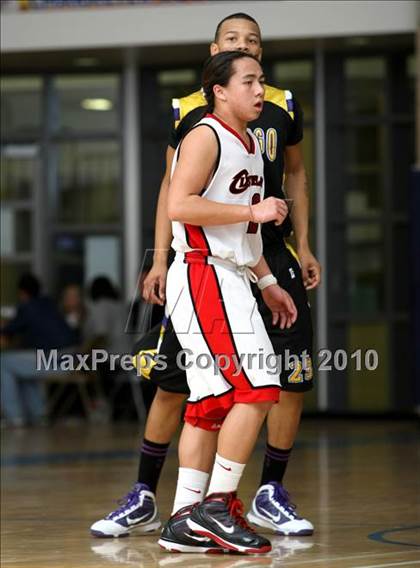 Thumbnail 3 in Durango vs. Cleveland (Johnnie Cochran Classic) photogallery.