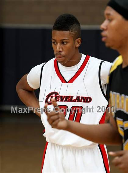 Thumbnail 2 in Durango vs. Cleveland (Johnnie Cochran Classic) photogallery.