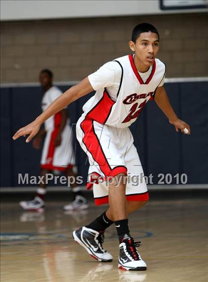 Thumbnail 1 in Durango vs. Cleveland (Johnnie Cochran Classic) photogallery.