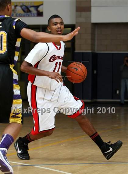 Thumbnail 2 in Durango vs. Cleveland (Johnnie Cochran Classic) photogallery.