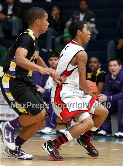 Thumbnail 3 in Durango vs. Cleveland (Johnnie Cochran Classic) photogallery.