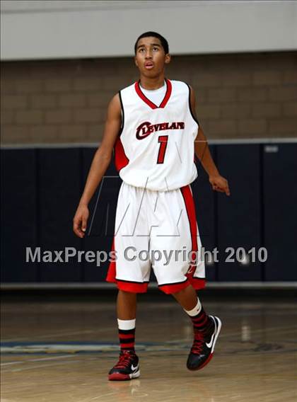 Thumbnail 2 in Durango vs. Cleveland (Johnnie Cochran Classic) photogallery.