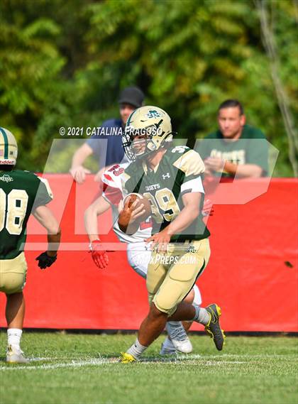 Thumbnail 3 in JV: Red Bank Catholic @ Wall Township photogallery.