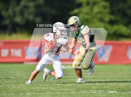 Thumbnail 2 in JV: Red Bank Catholic @ Wall Township photogallery.
