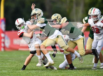 Thumbnail 2 in JV: Red Bank Catholic @ Wall Township photogallery.