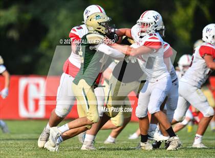 Thumbnail 1 in JV: Red Bank Catholic @ Wall Township photogallery.