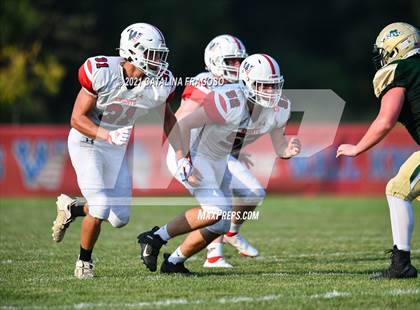 Thumbnail 1 in JV: Red Bank Catholic @ Wall Township photogallery.