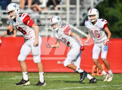 Thumbnail 2 in JV: Red Bank Catholic @ Wall Township photogallery.