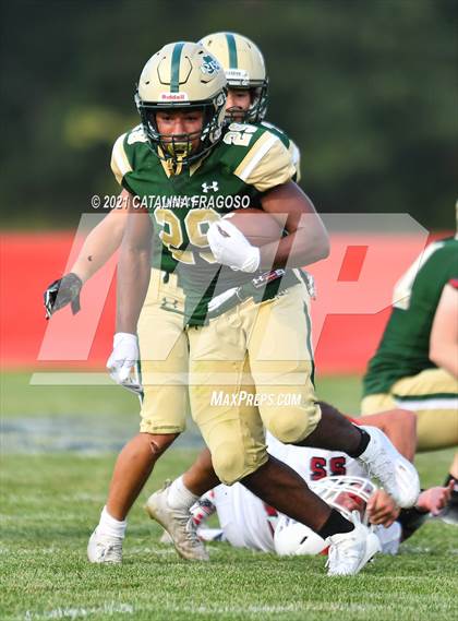 Thumbnail 3 in JV: Red Bank Catholic @ Wall Township photogallery.