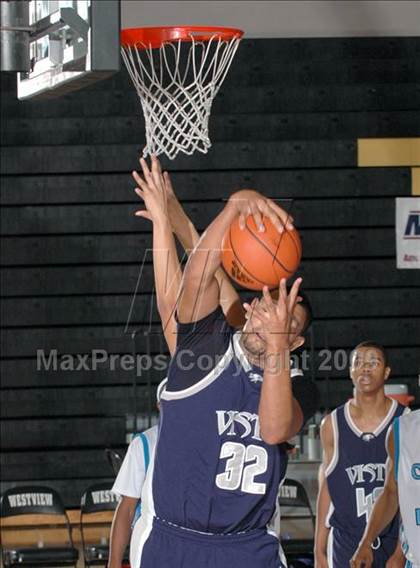 Thumbnail 1 in Vista del Lago vs. Otay Ranch (MaxPreps Holiday Classic) photogallery.
