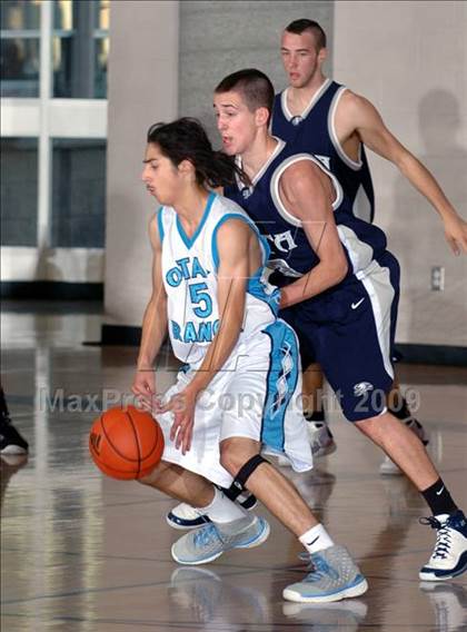 Thumbnail 2 in Vista del Lago vs. Otay Ranch (MaxPreps Holiday Classic) photogallery.