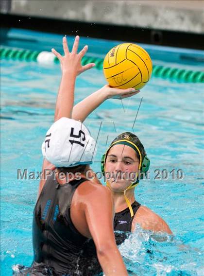 Thumbnail 3 in Buena @ Santa Barbara photogallery.