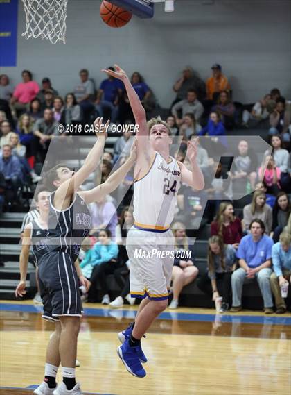 Thumbnail 3 in Clarksville Academy @ Goodpasture Christian photogallery.