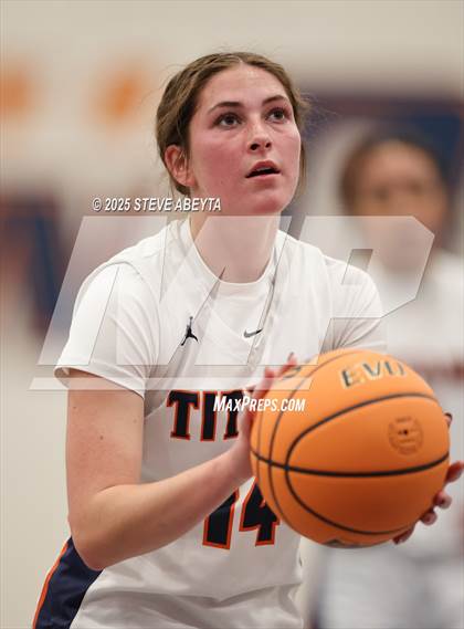 Thumbnail 3 in Denver East @ Legend photogallery.