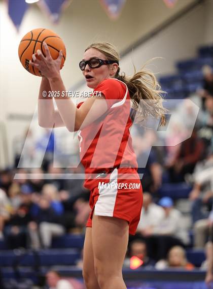 Thumbnail 2 in Denver East @ Legend photogallery.